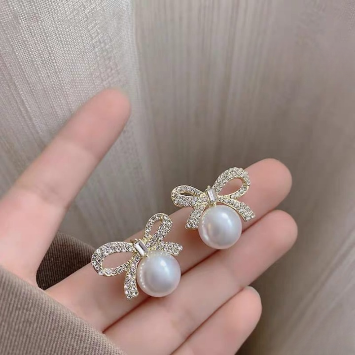Bow Knot Pearl Earrings with Zircon (Silver & Golden)